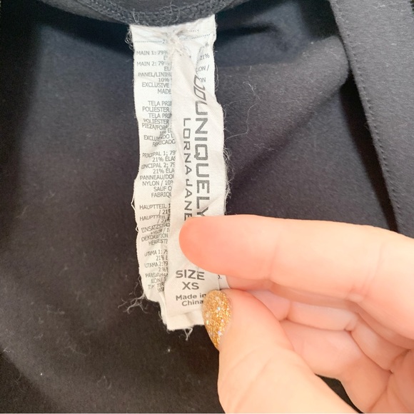 Lorna Jane Pipeline Excel Zip Through Jacket Open Back Size XS - Picture 12 of 15